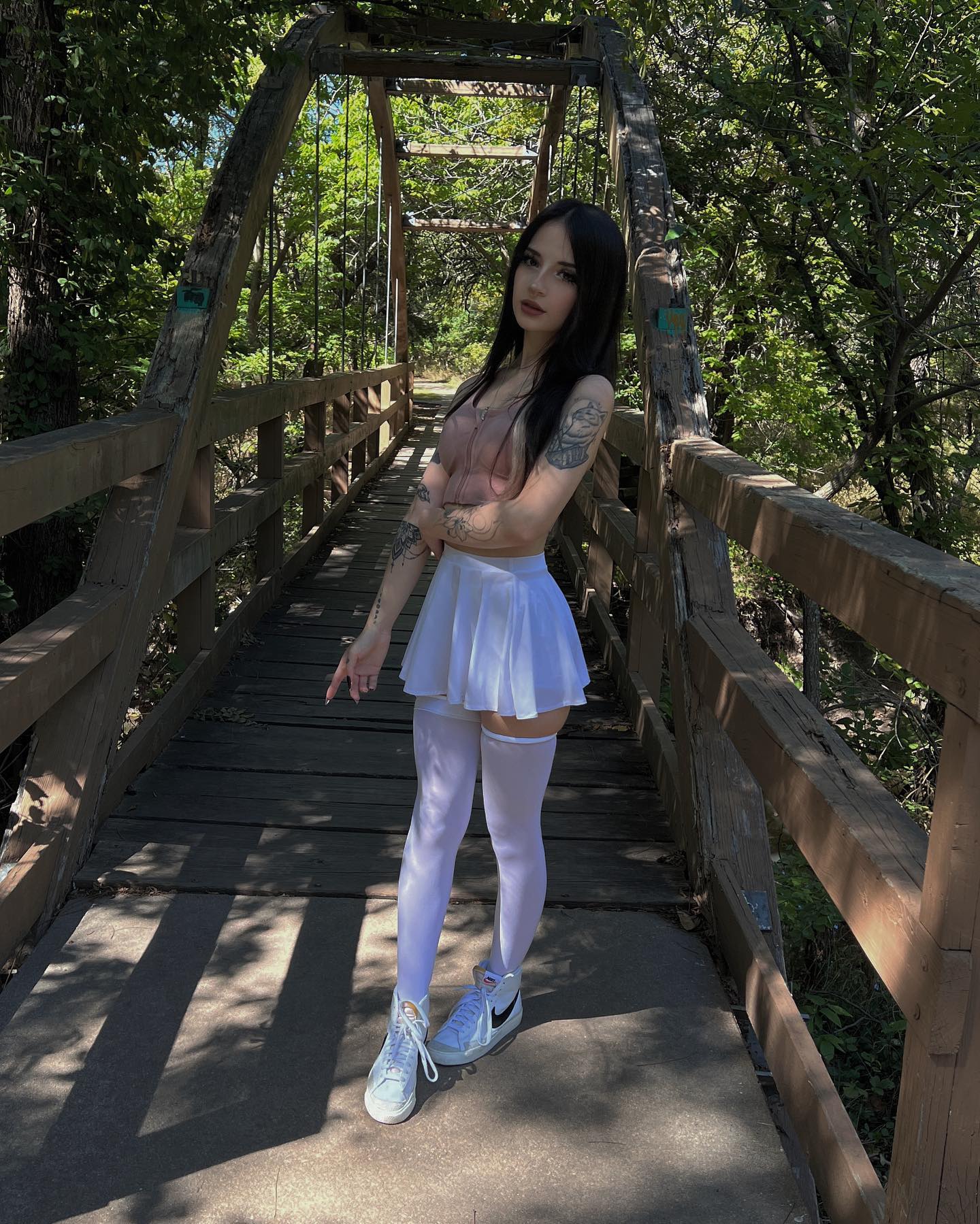 cata.leyah instagram image archive image