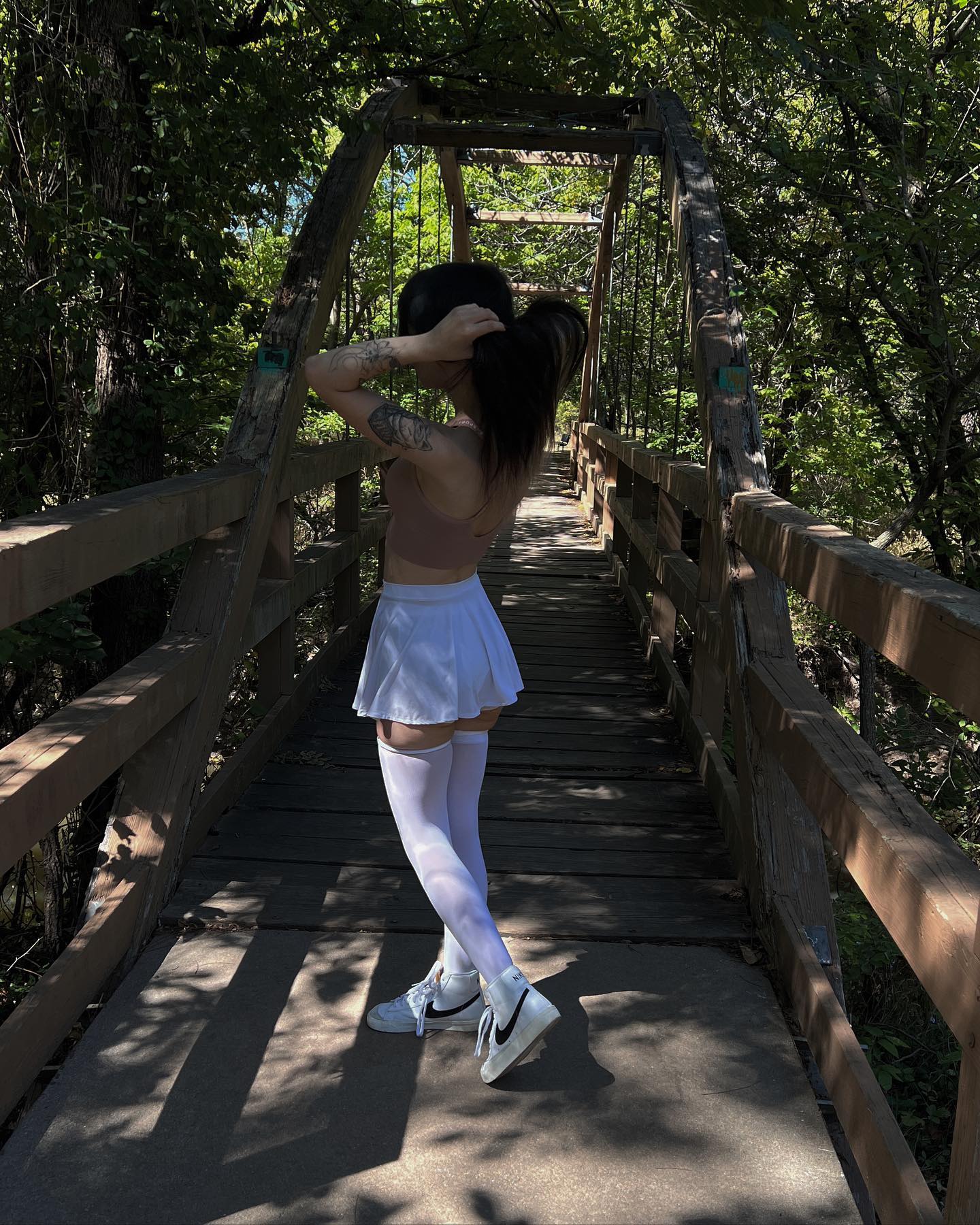 cata.leyah instagram image archive image