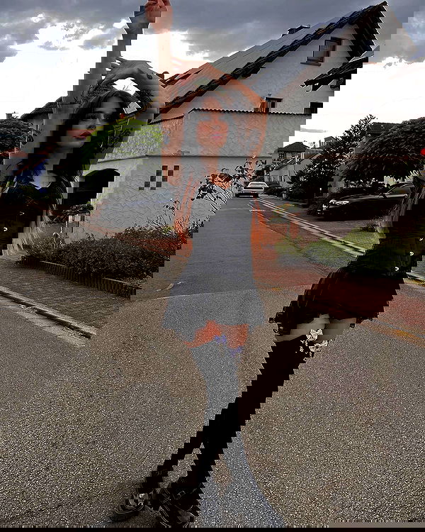 cata.leyah image ~ Altpins