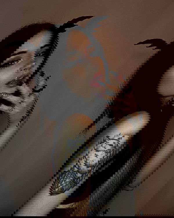 cata.leyah image ~ Altpins