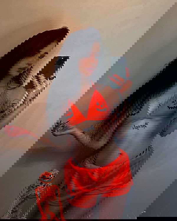 cata.leyah image ~ Altpins