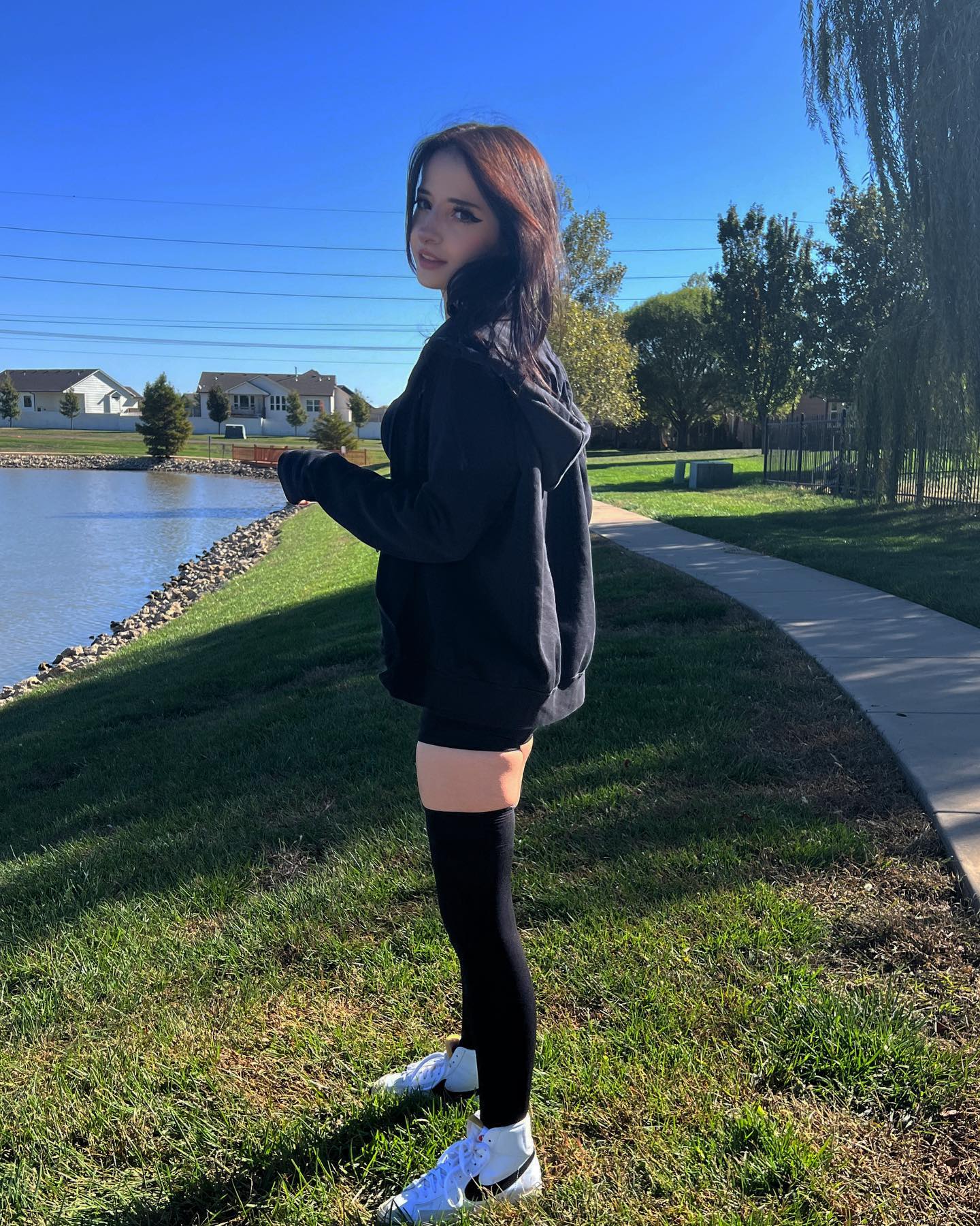 cata.leyah instagram image archive image