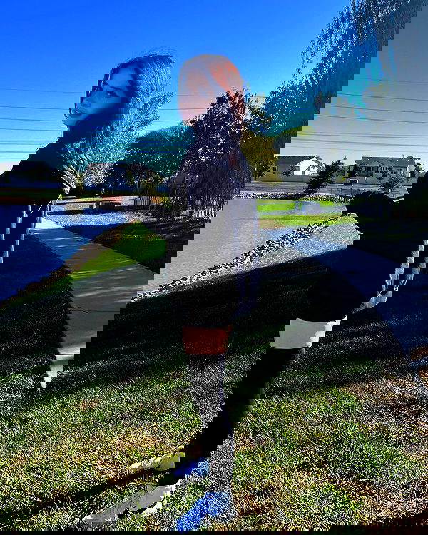 cata.leyah image ~ Altpins