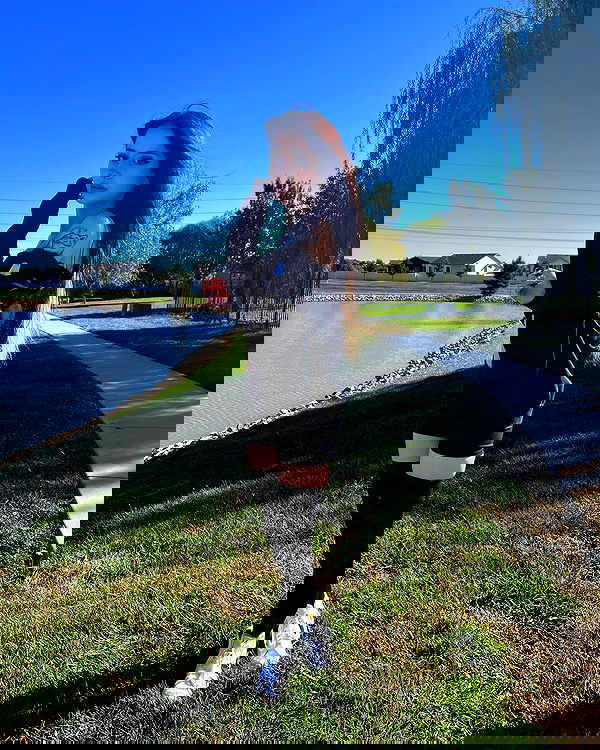 cata.leyah image ~ Altpins