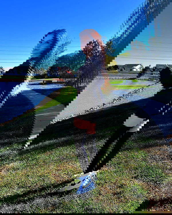 cata.leyah image ~ Altpins