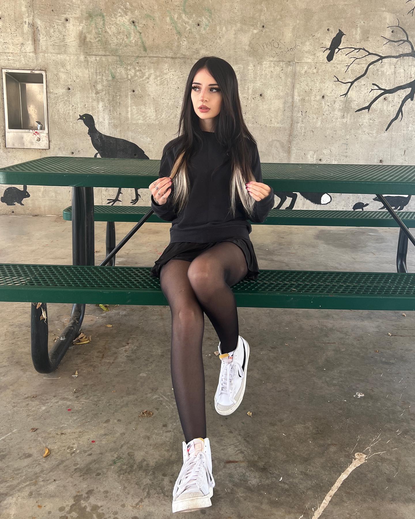 cata.leyah instagram image archive image