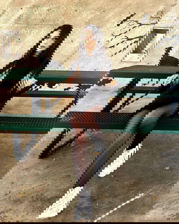 cata.leyah image ~ Altpins