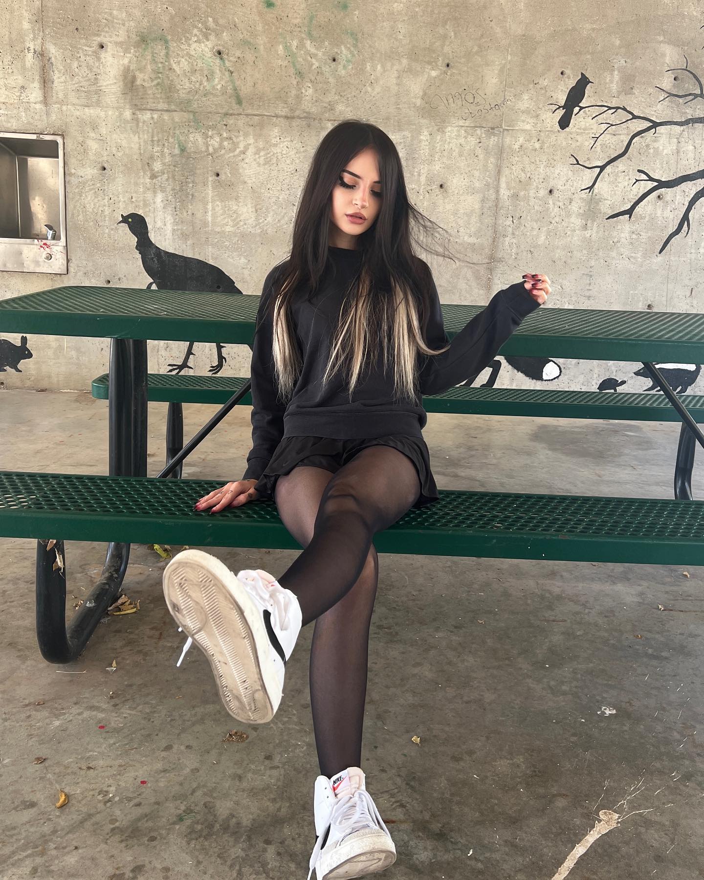 cata.leyah instagram image archive image