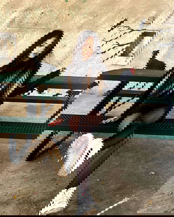 cata.leyah image ~ Altpins