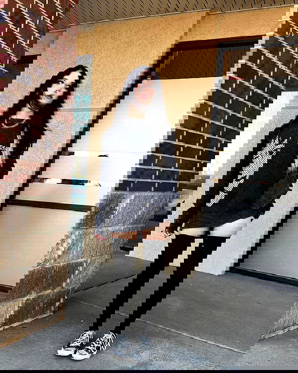 cata.leyah image ~ Altpins