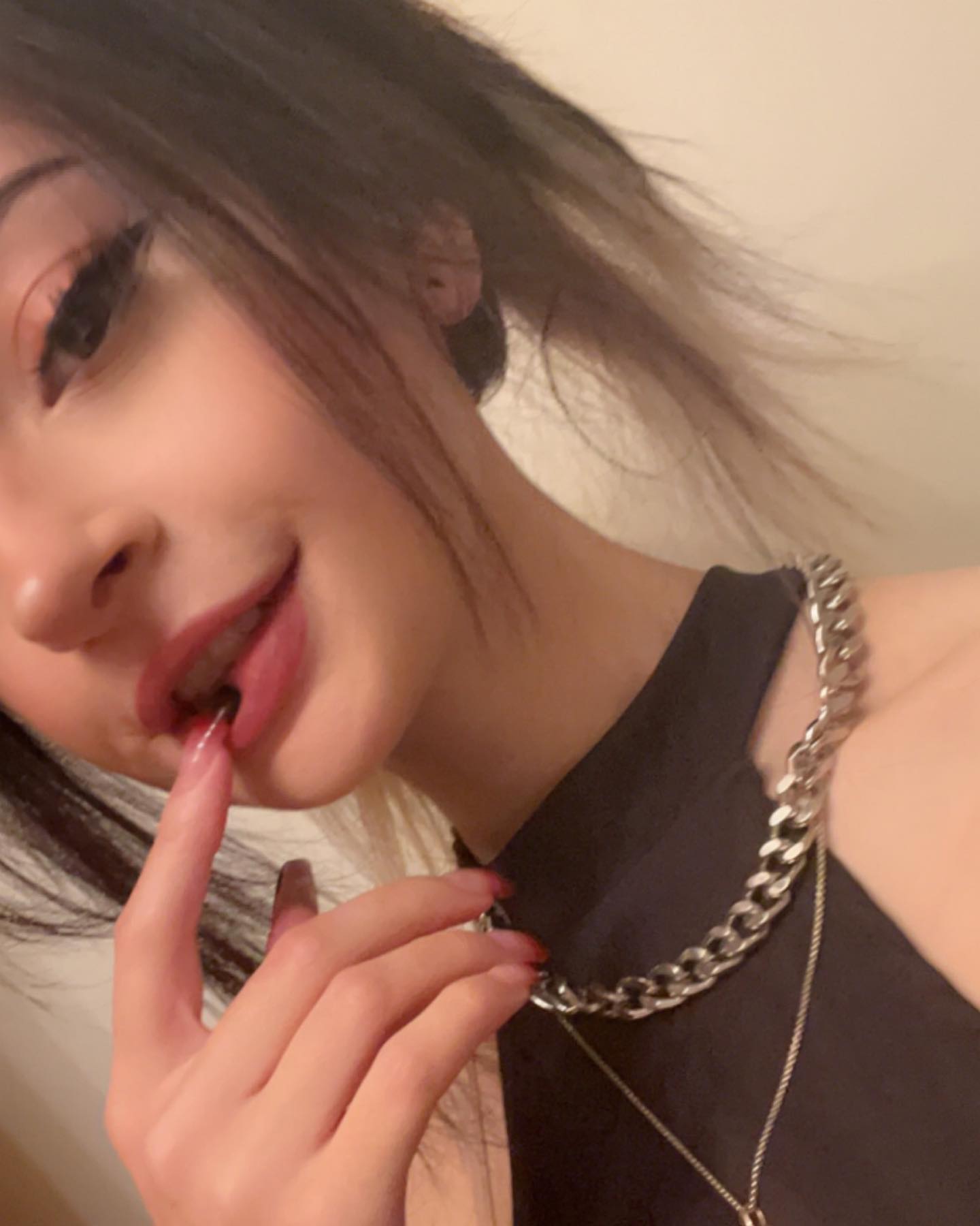 cata.leyah instagram image archive image