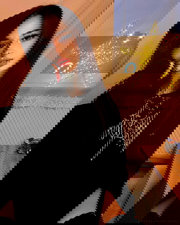 cata.leyah image ~ Altpins