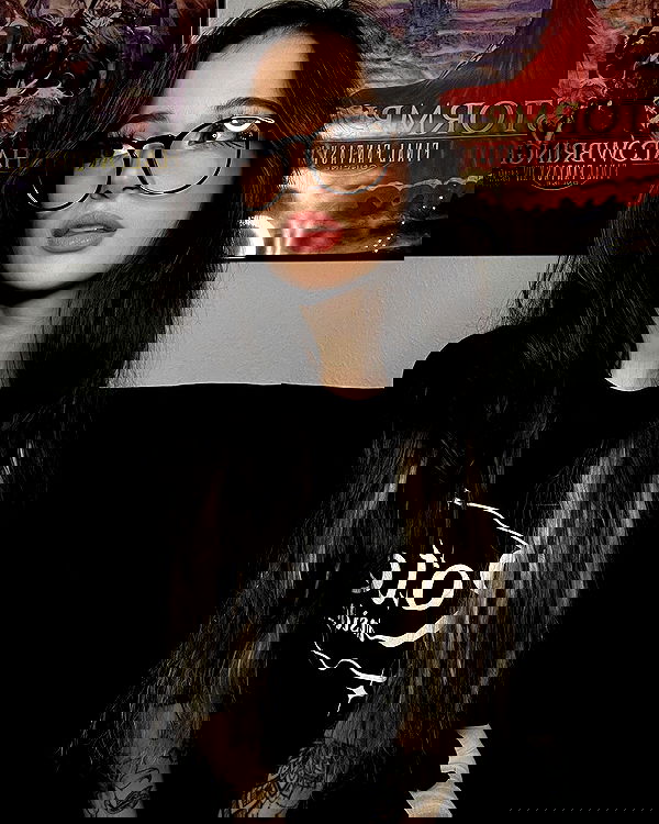 cata.leyah image ~ Altpins