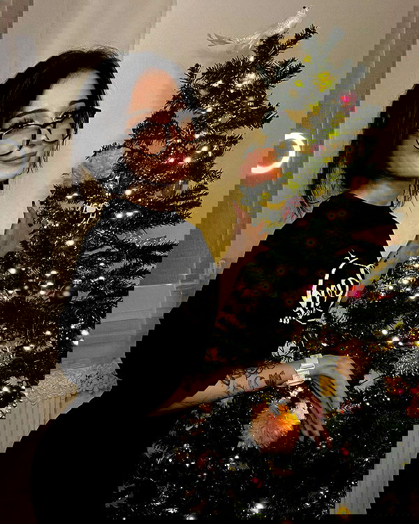 cata.leyah image ~ Altpins