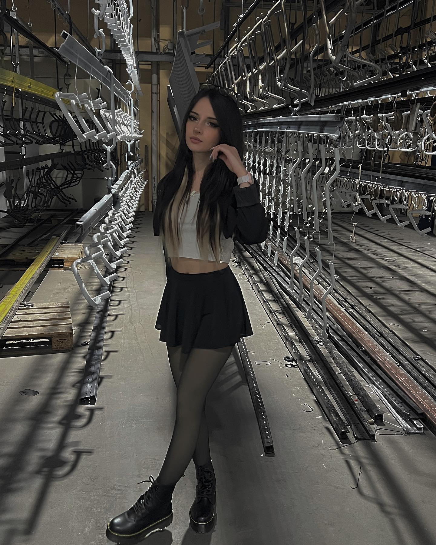 cata.leyah instagram image archive image