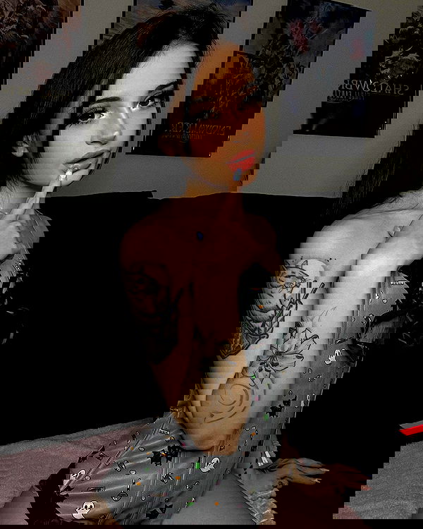 cata.leyah image ~ Altpins