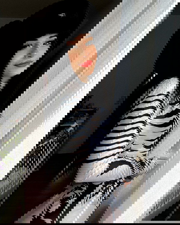 cata.leyah image ~ Altpins