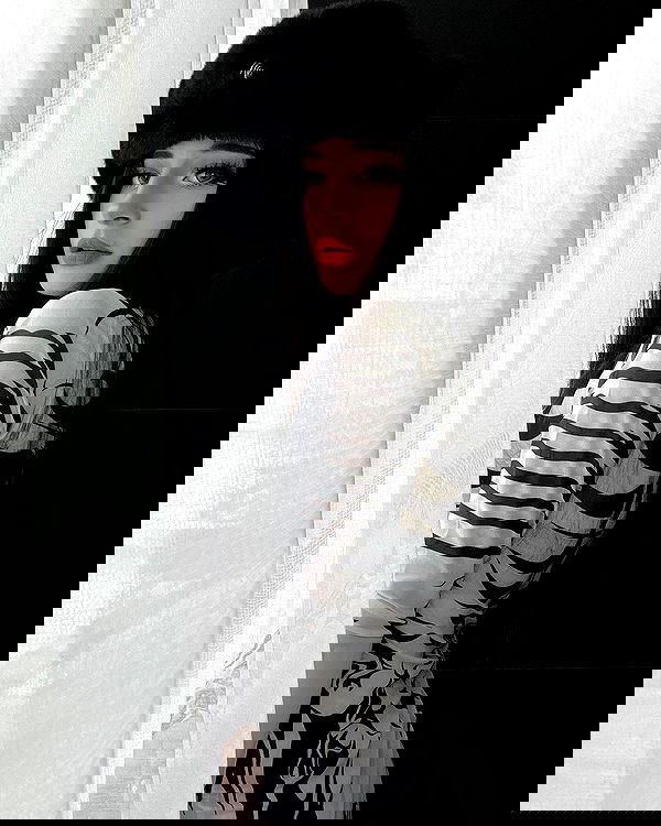 cata.leyah image ~ Altpins