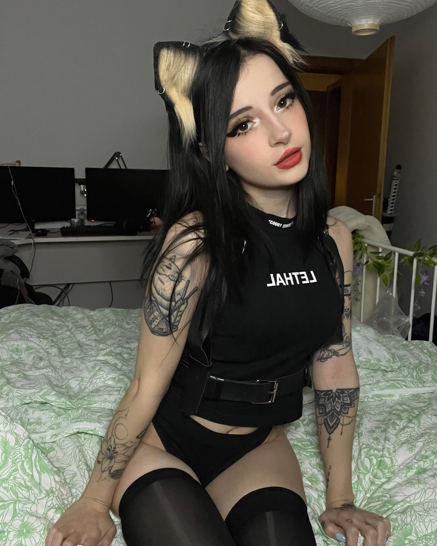 cata.leyah instagram image archive image