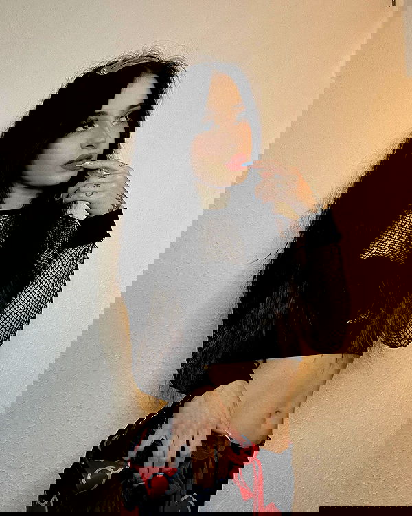 cata.leyah image ~ Altpins