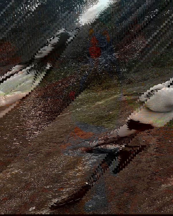 cata.leyah image ~ Altpins