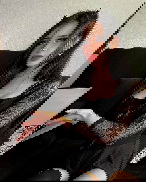 cata.leyah image ~ Altpins