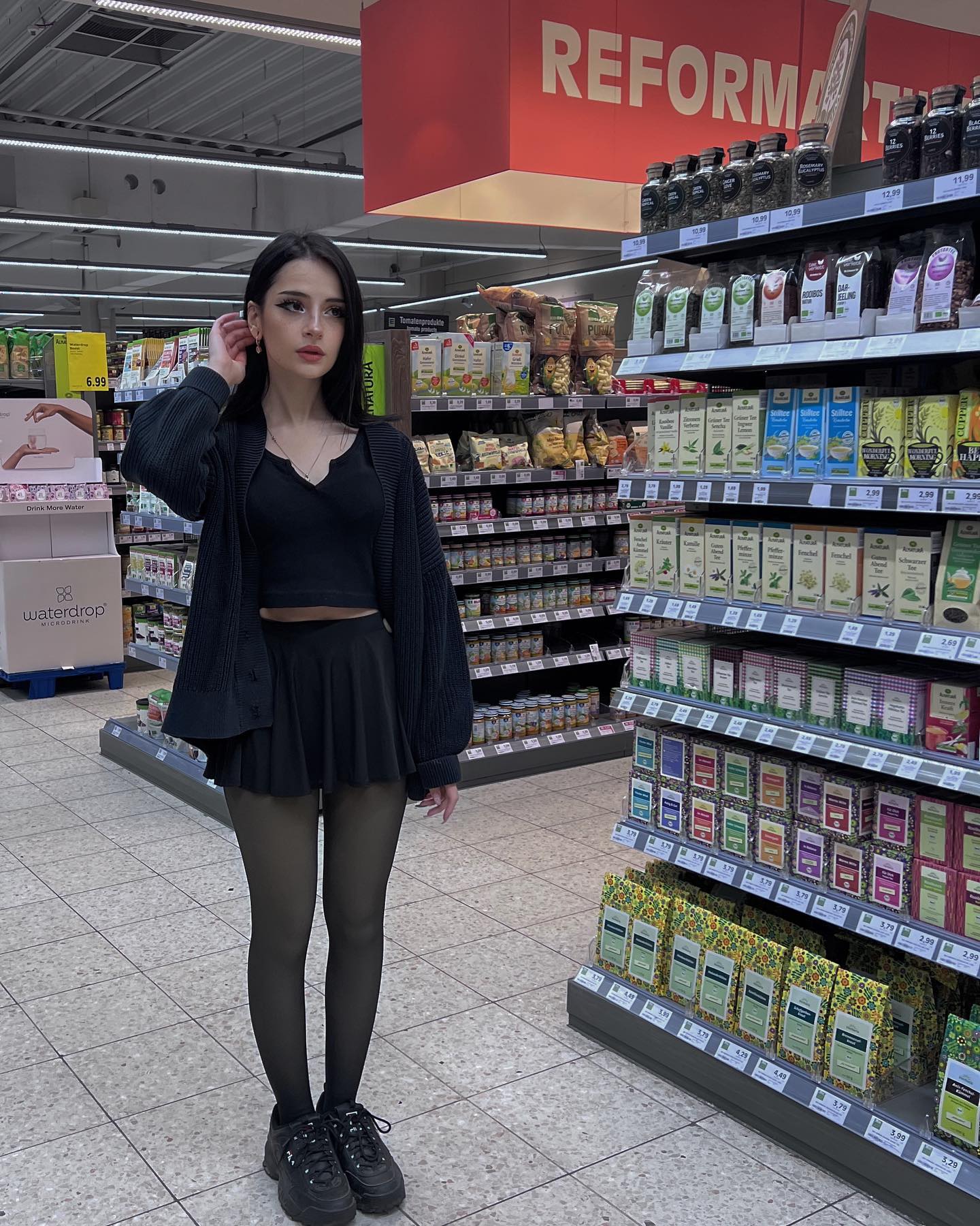 cata.leyah instagram image archive image