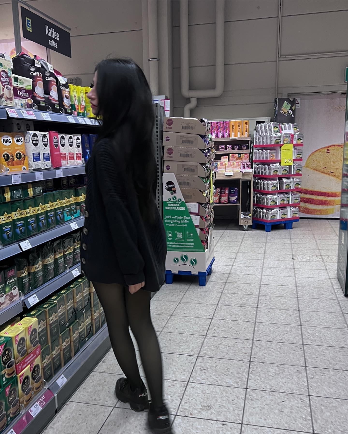 cata.leyah instagram image archive image