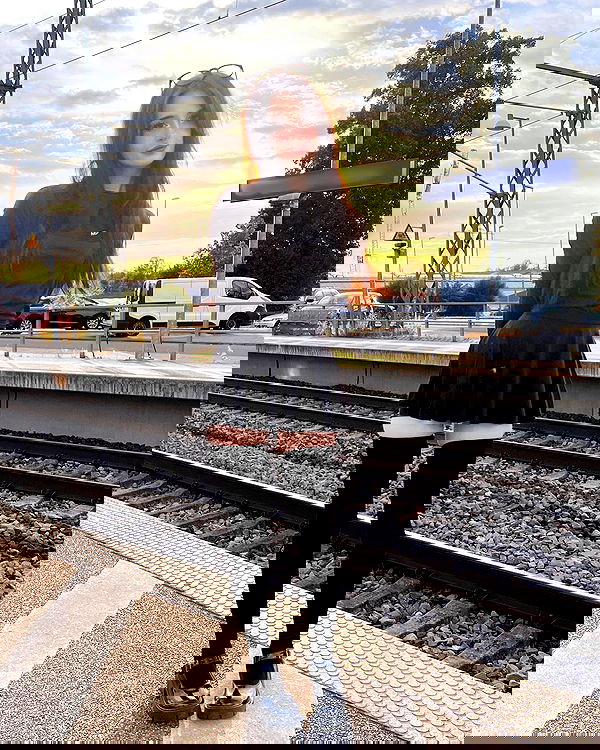 cata.leyah image ~ Altpins