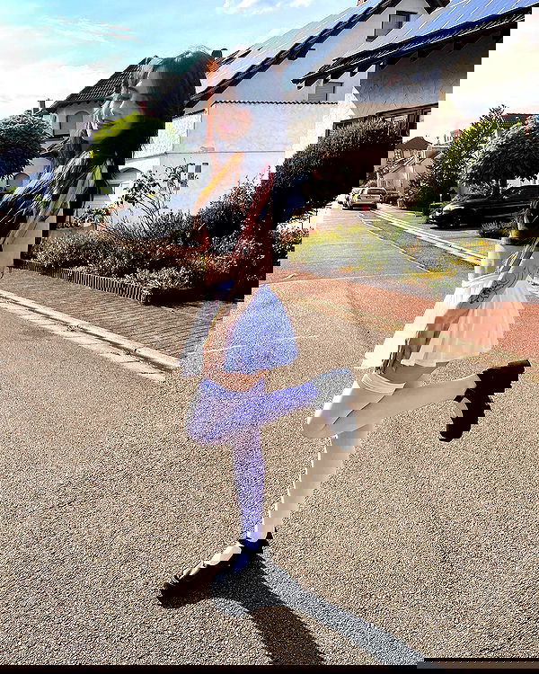 cata.leyah image ~ Altpins