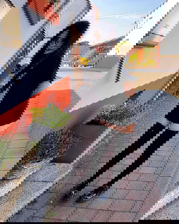 cata.leyah image ~ Altpins