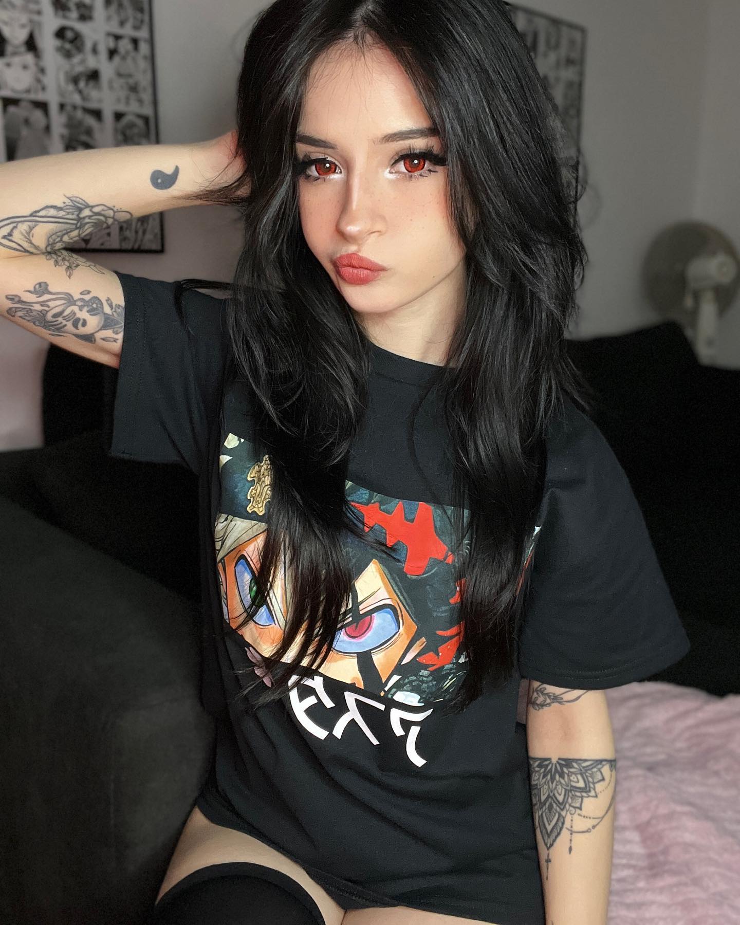 cata.leyah instagram image archive image