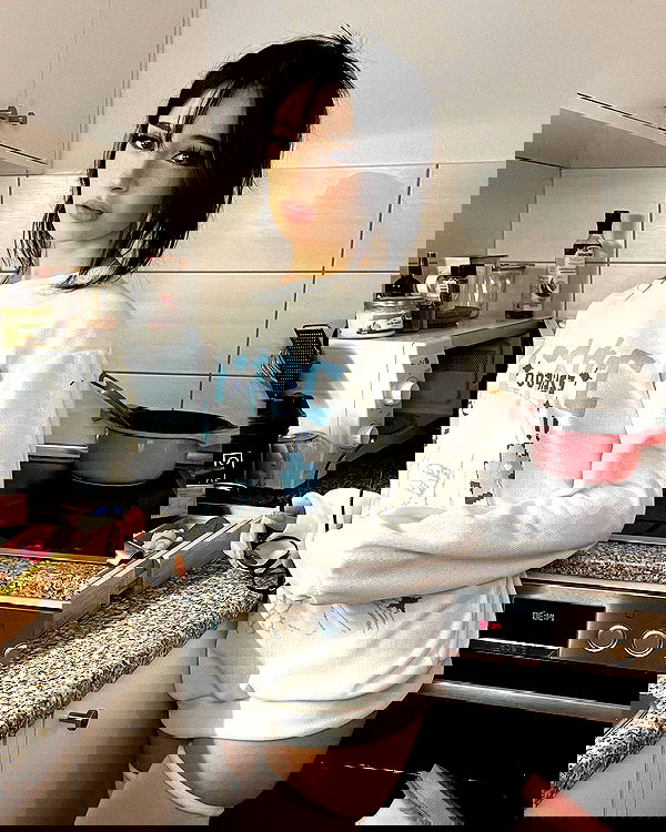 cata.leyah image ~ Altpins