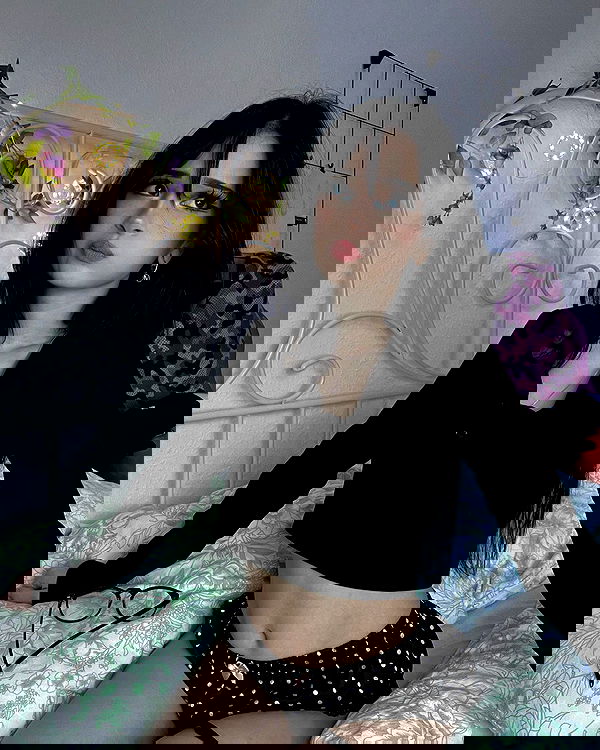 cata.leyah image ~ Altpins