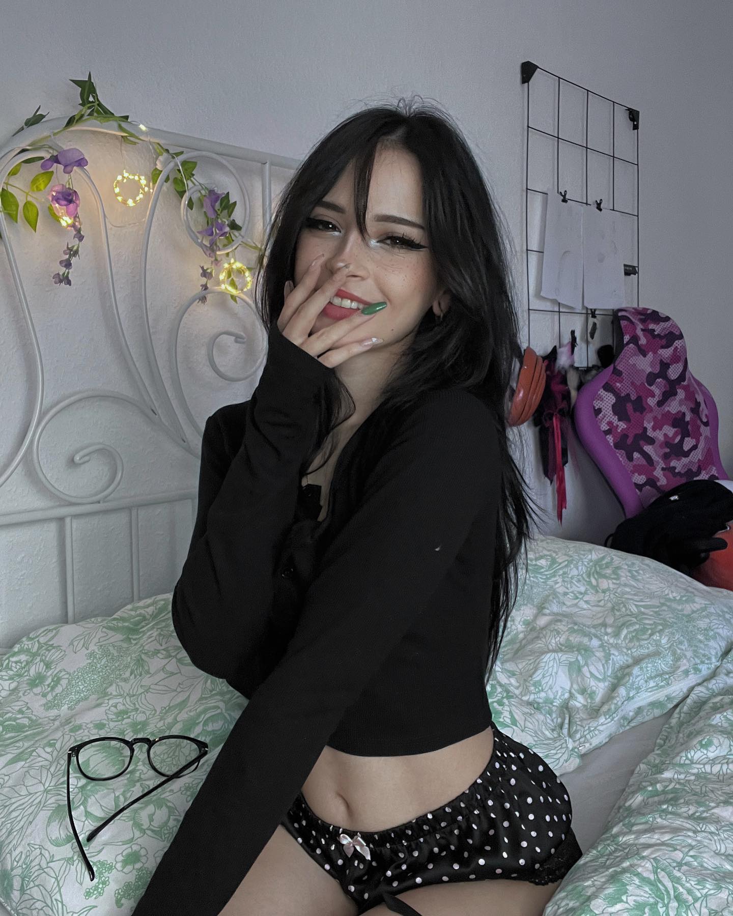 cata.leyah instagram image archive image