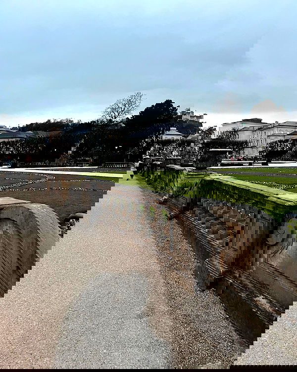 cata.leyah image ~ Altpins