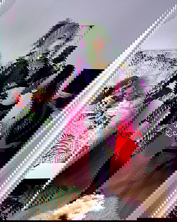 cata.leyah image ~ Altpins