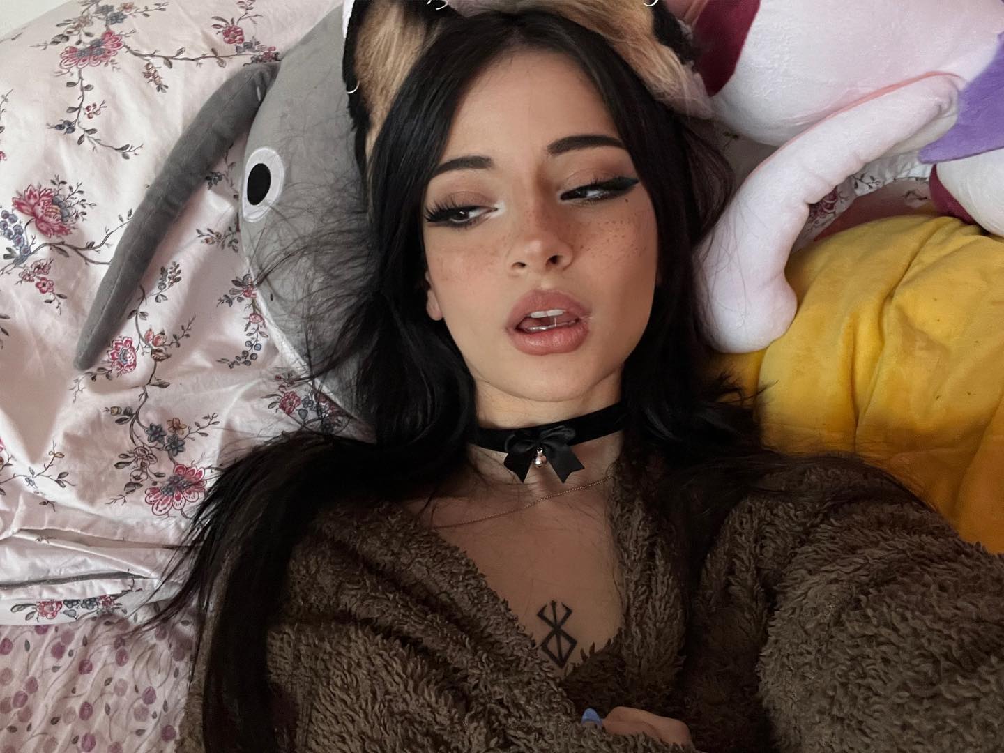 cata.leyah instagram image archive image