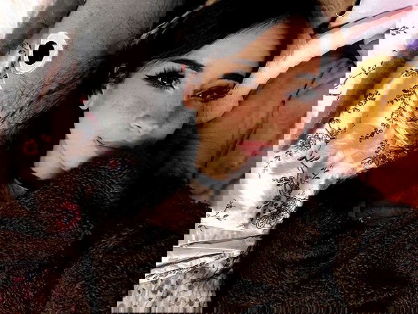 cata.leyah image ~ Altpins