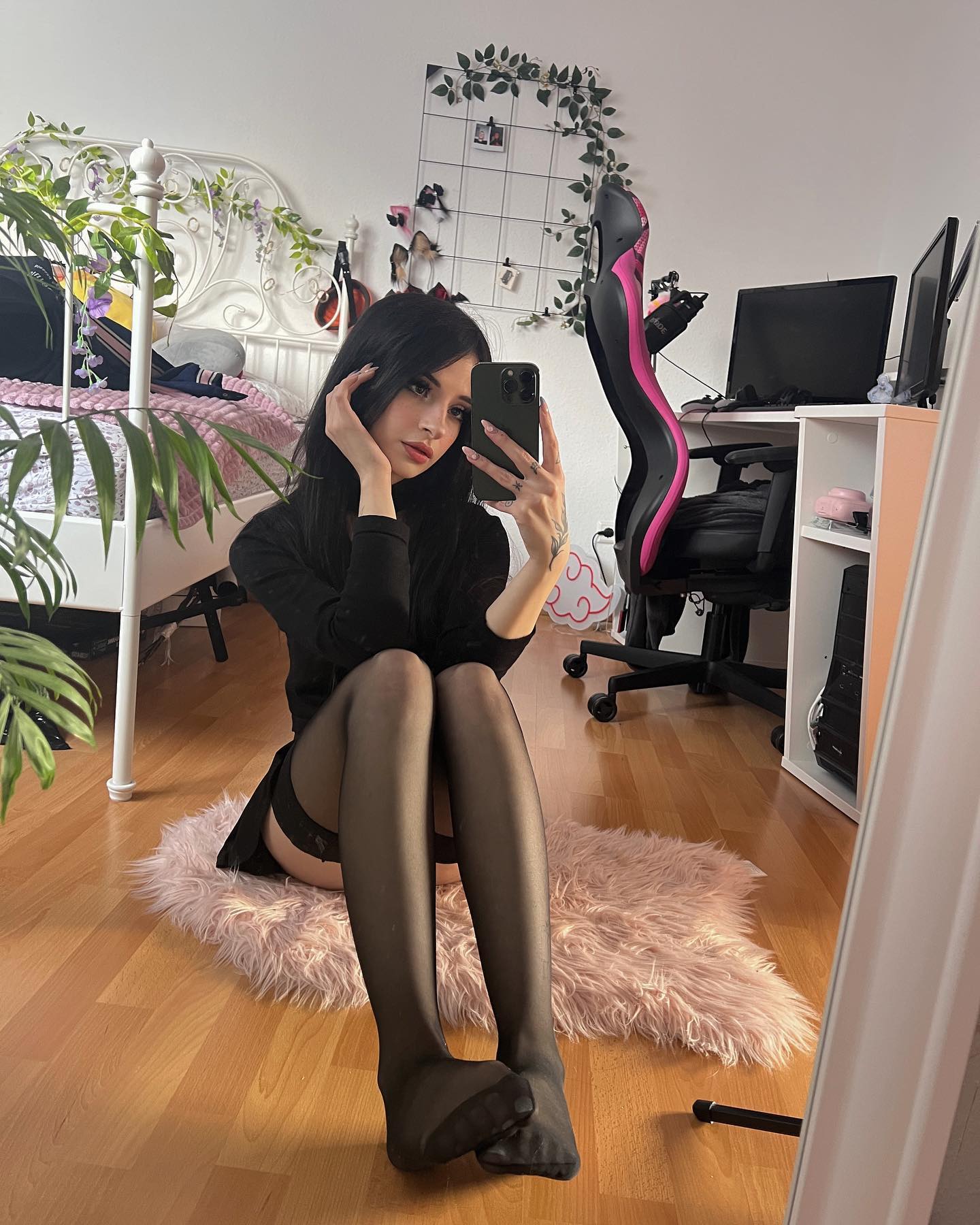 cata.leyah instagram image archive image