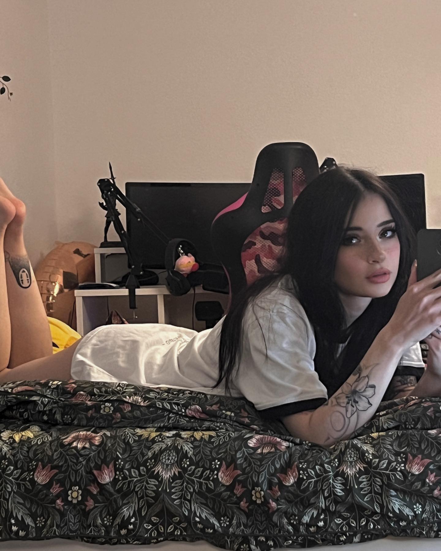 cata.leyah instagram image archive image