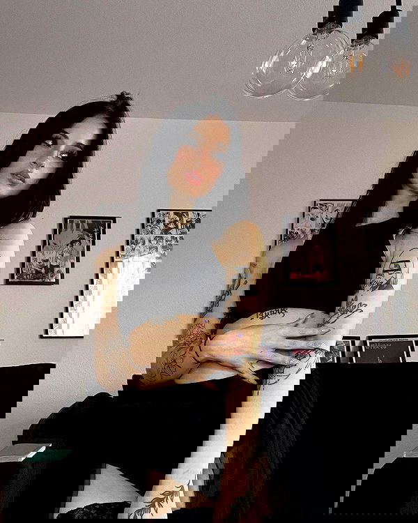 cata.leyah image ~ Altpins