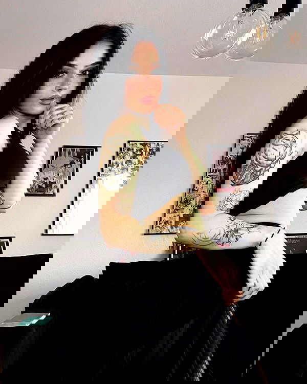 cata.leyah image ~ Altpins