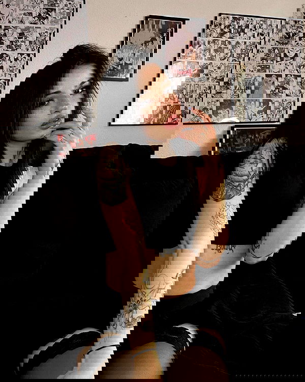 cata.leyah image ~ Altpins