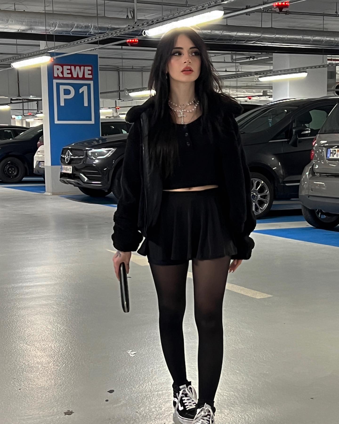 cata.leyah instagram image archive image