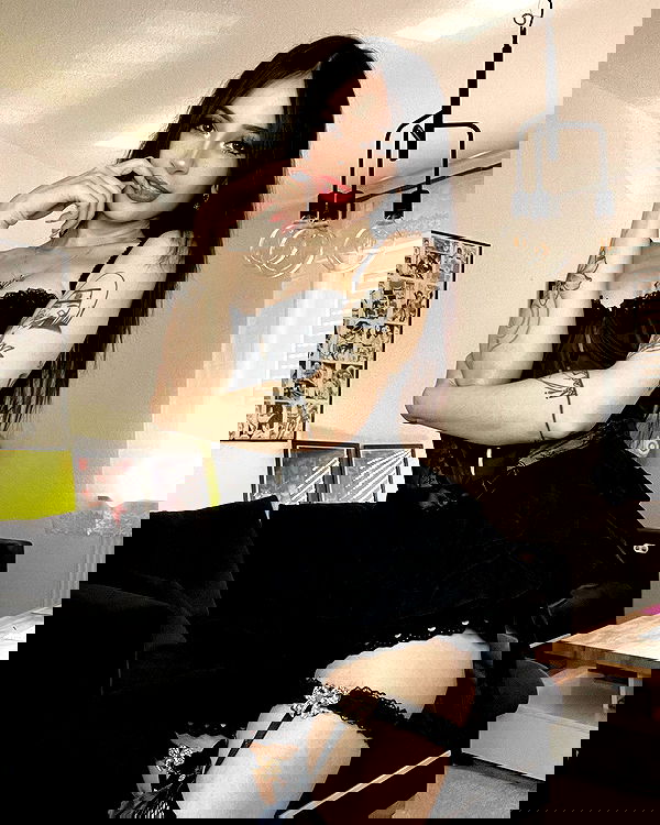 cata.leyah image ~ Altpins