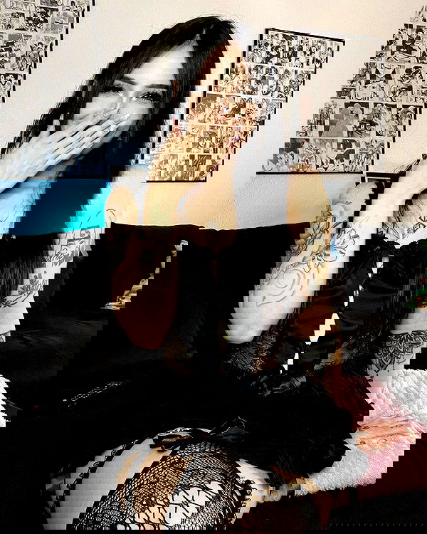 cata.leyah image ~ Altpins