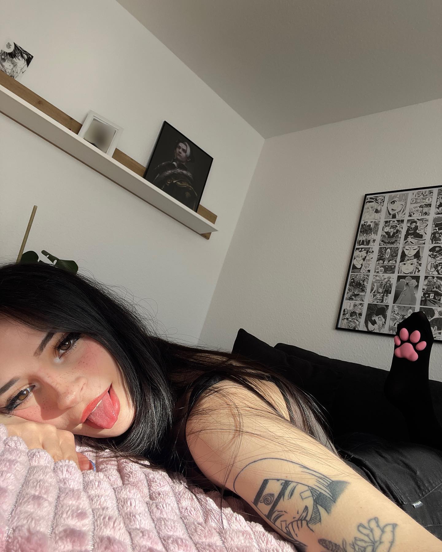 cata.leyah instagram image archive image