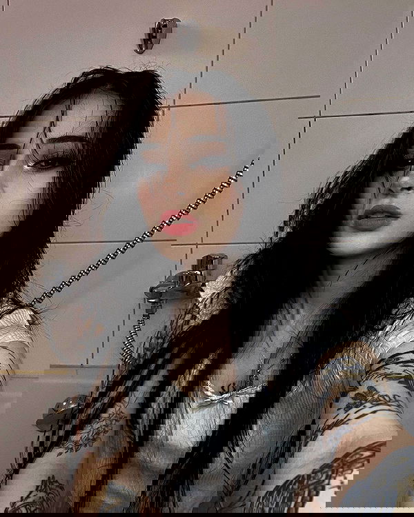 cata.leyah image ~ Altpins