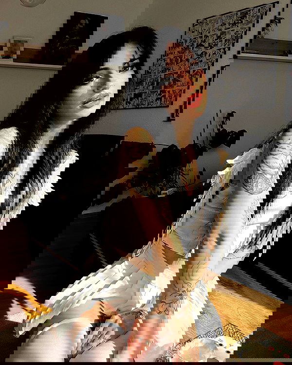 cata.leyah image ~ Altpins